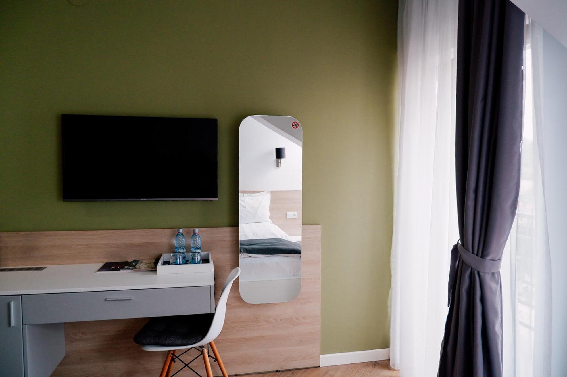 Hotel Casa M à Oradea Extérieur photo