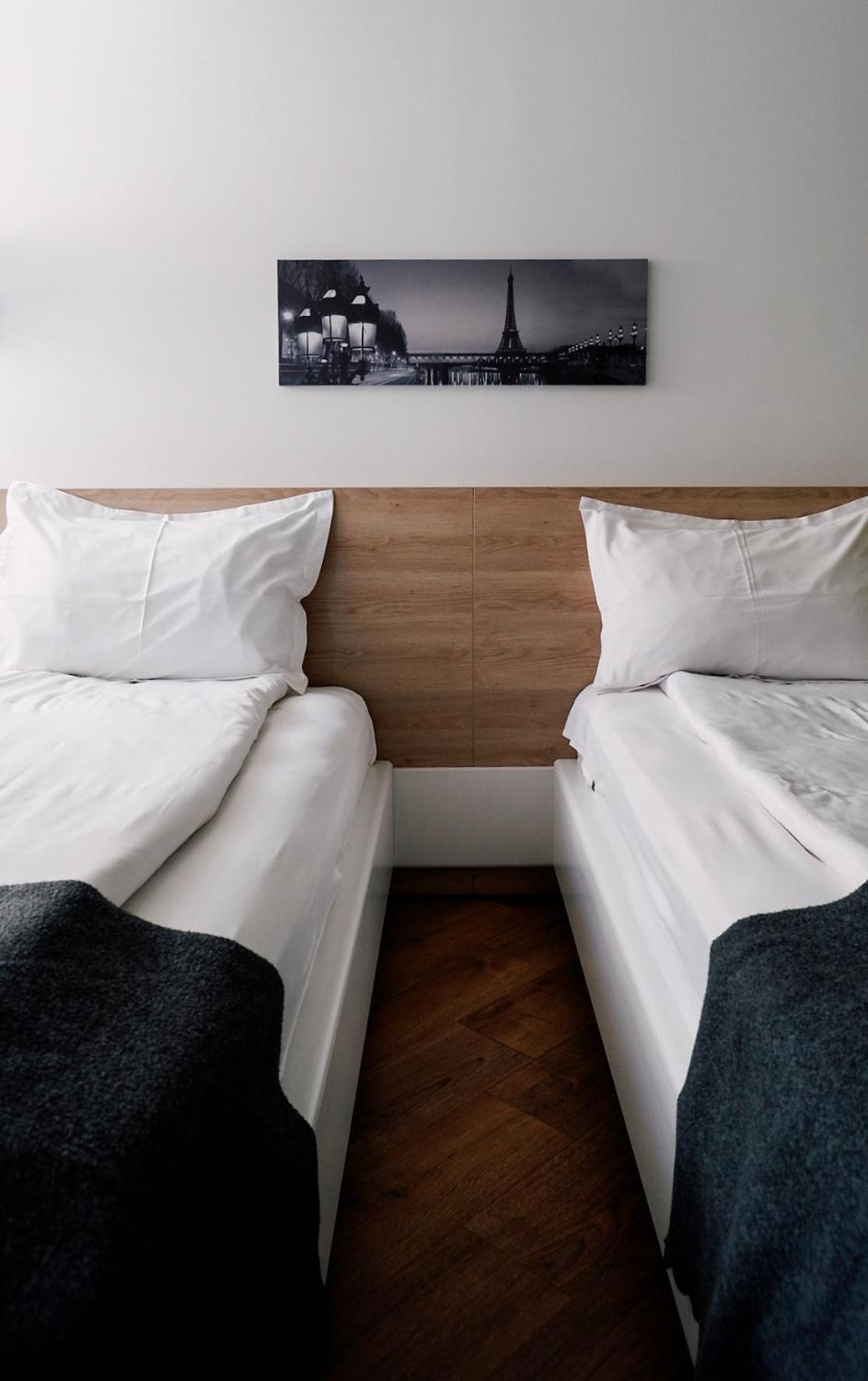 Hotel Casa M à Oradea Extérieur photo
